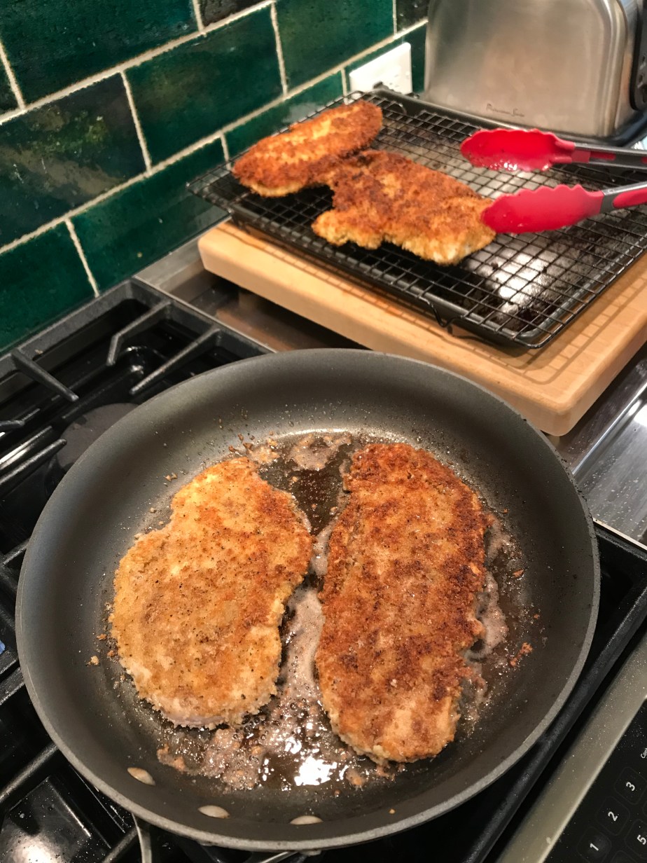 Pan fried chicken&nbsp;cutlets