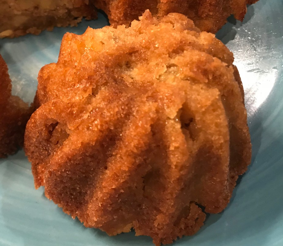 apple cakes