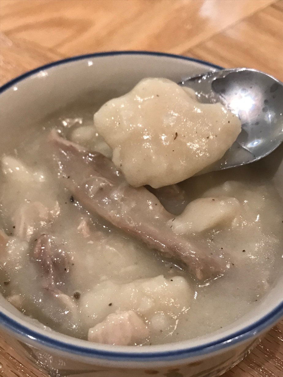 Cracker barrel style chicken and&nbsp;dumplings