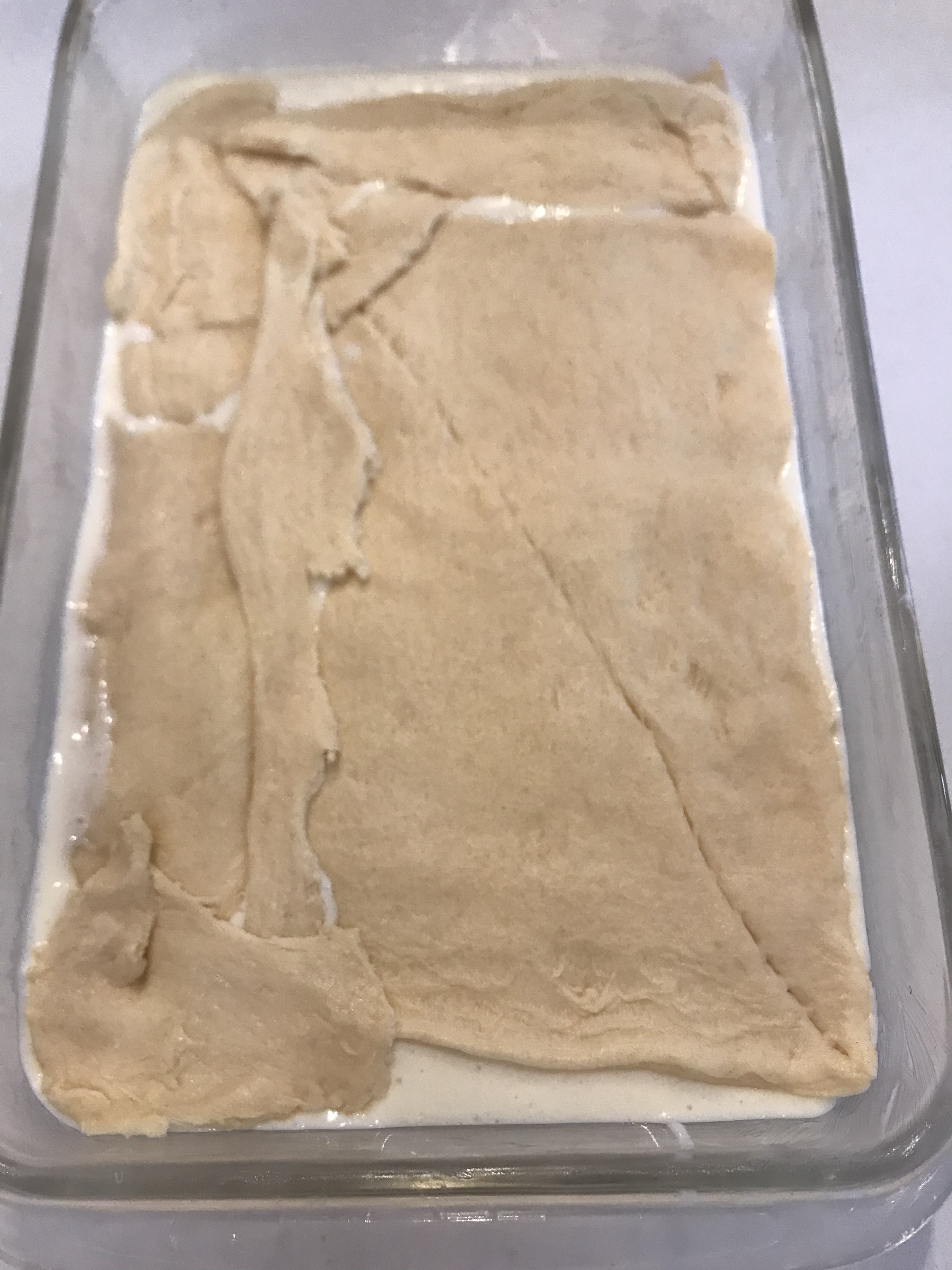 C72C3BF1-E32B-4F6E-8B3E-90966DB5ED41