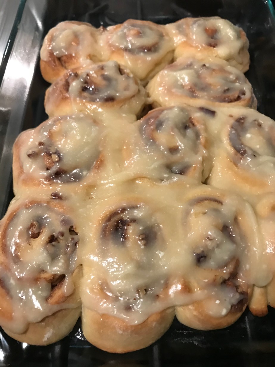 Pecan cinnamon rolls