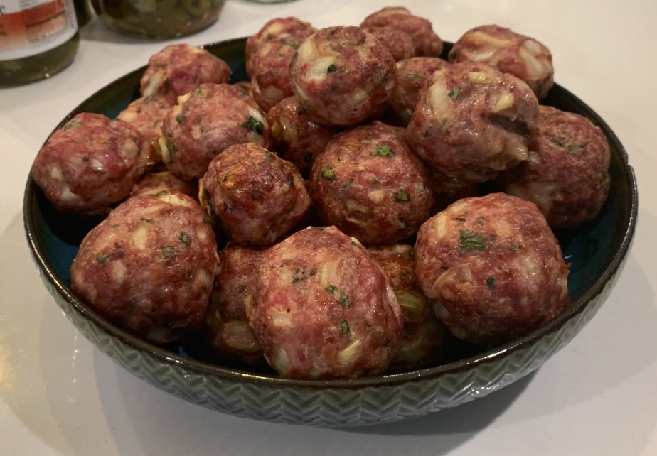 Meatballs on the&nbsp;grill